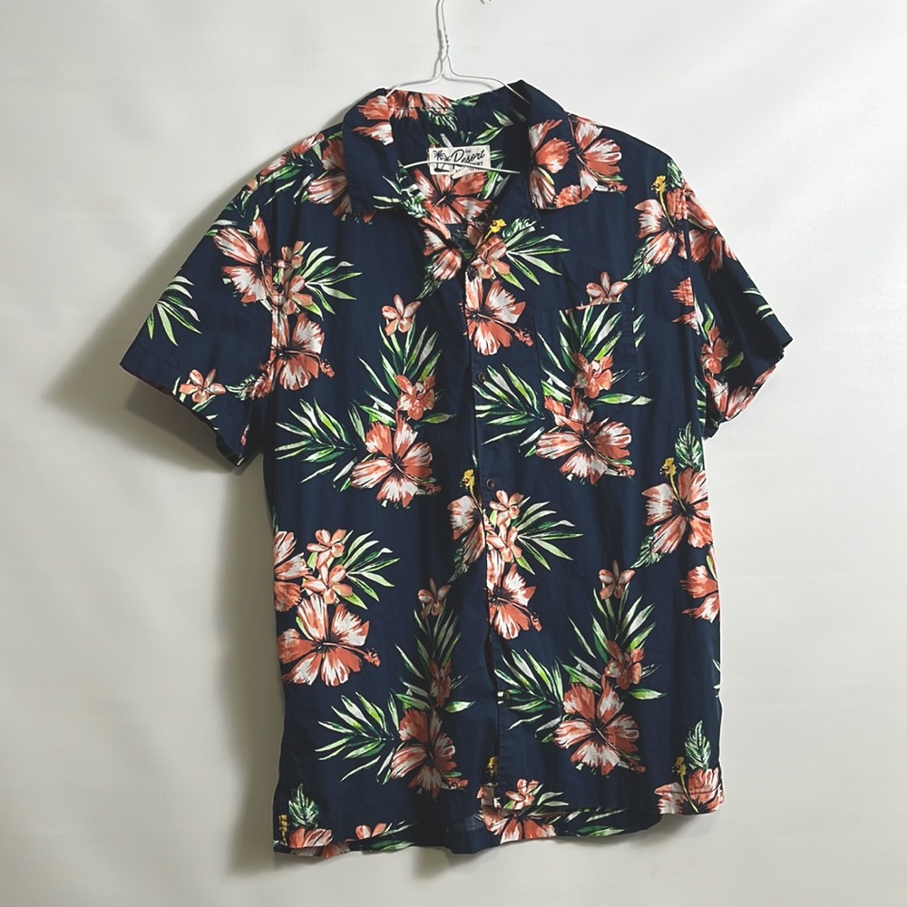 BUNDLE of Floral and Plain Button Down Resort Shirts